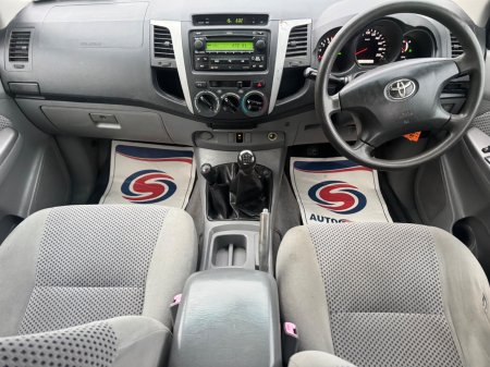 2008 Toyota Hilux - photo 18