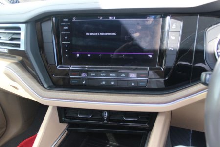 2019 Volkswagen Touareg - photo 18