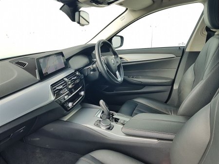 2020 BMW 5-Series - photo 7