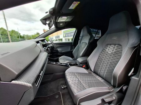 2024 Volkswagen Golf - photo 10