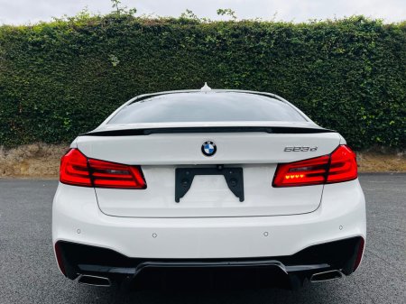 2018 BMW 5-Series - photo 11