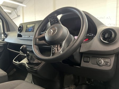 2022 Mercedes-Benz Sprinter - photo 4