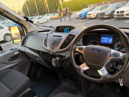 2017 Ford Transit - photo 17