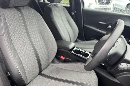2024 Peugeot 208 - photo 17