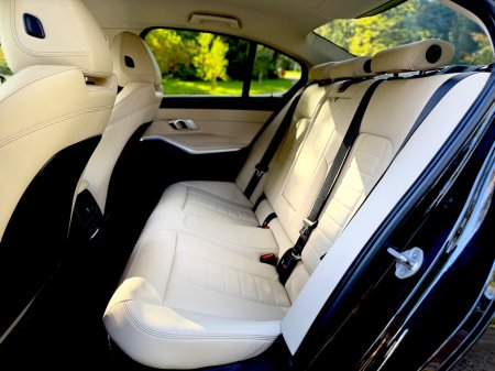2021 BMW 3-Series - photo 21