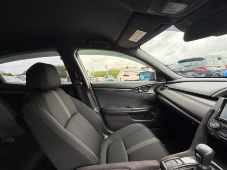 2019 Honda Civic - photo 24