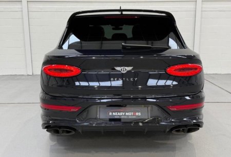 2022 Bentley Bentayga - photo 2