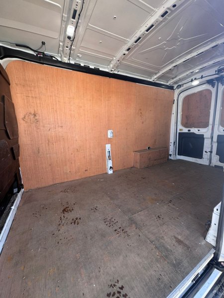 2022 Ford Transit - photo 5