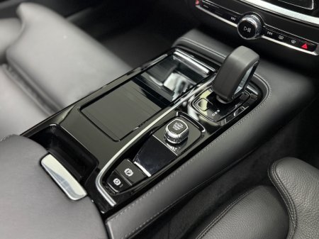 2025 Volvo V60 - photo 20