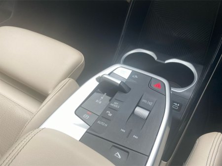 2024 BMW iX1 - photo 9