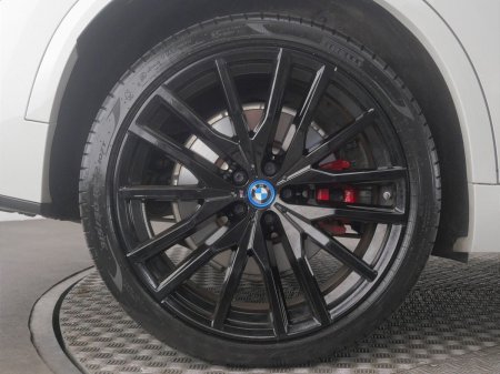 2025 BMW X5 - photo 14