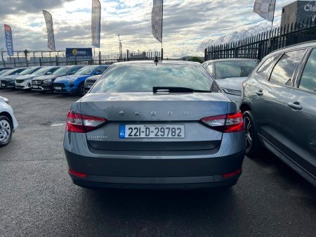 2022 Skoda Superb - photo 6