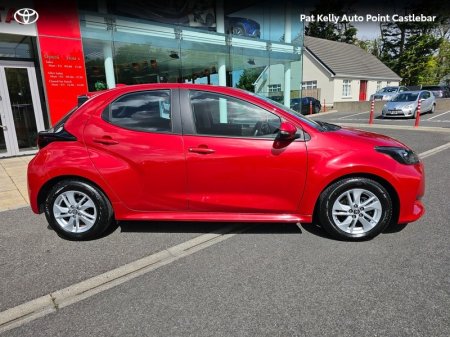 2024 Toyota Yaris - photo 3