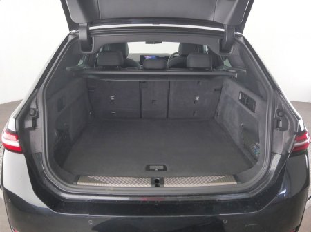 2025 BMW i5 - photo 13