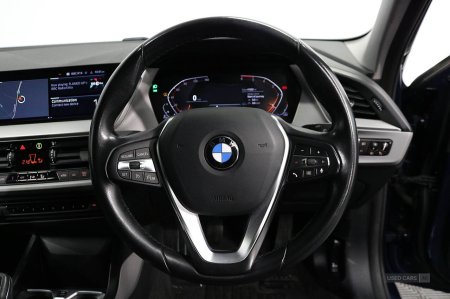 2022 BMW 1-Series - photo 17
