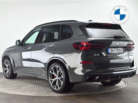 2025 BMW X5 - photo 2