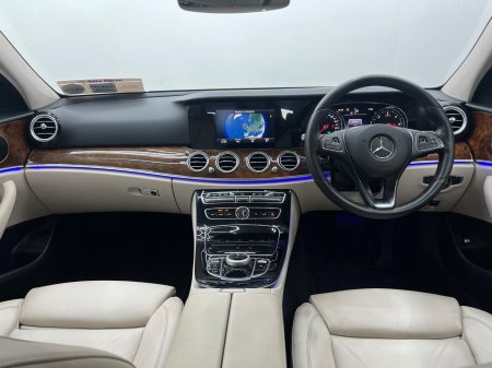2017 Mercedes-Benz E-Class - photo 10