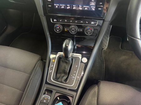 2020 Volkswagen Golf - photo 11