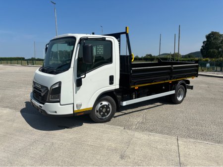 2027 Isuzu N-Series - photo 8