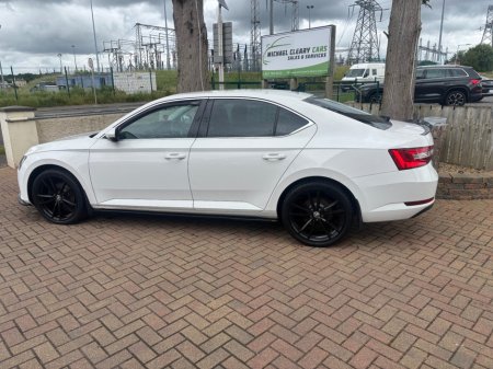 2020 Skoda Superb - photo 3