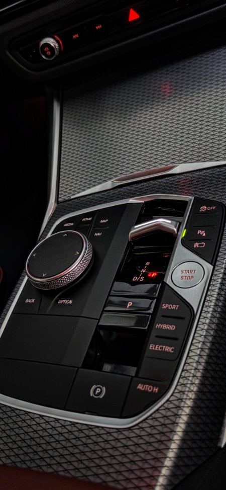 2024 BMW 3-Series - photo 40