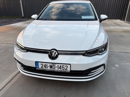 2024 Volkswagen Golf - photo 5