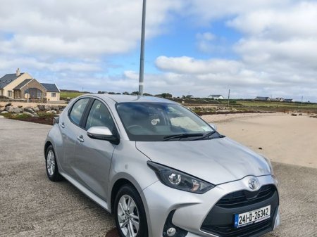 2024 Toyota Yaris 1.5 Luna 4DR