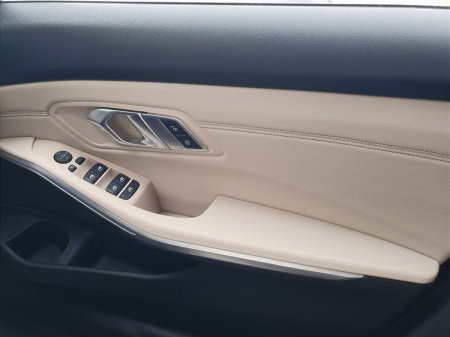 2019 BMW 3-Series - photo 23
