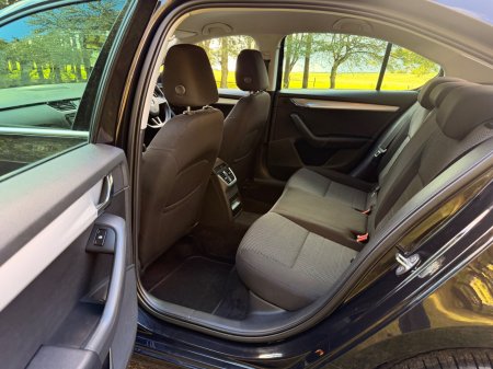 2017 Skoda Octavia - photo 27