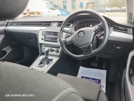 2017 Volkswagen Passat - photo 6