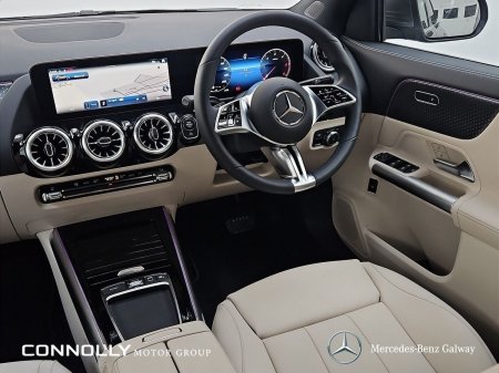 2027 Mercedes-Benz GLA - photo 17