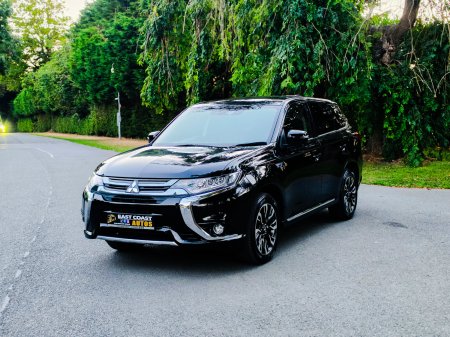 2018 Mitsubishi Outlander - photo 2