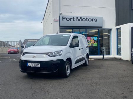 2024 Fiat Doblo - photo 2