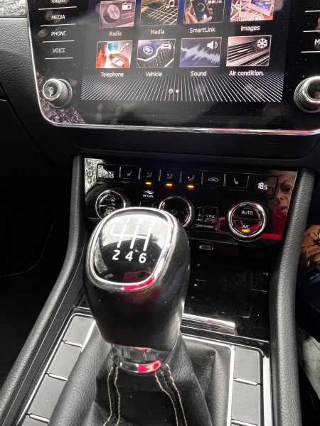 2019 Skoda Superb - photo 24