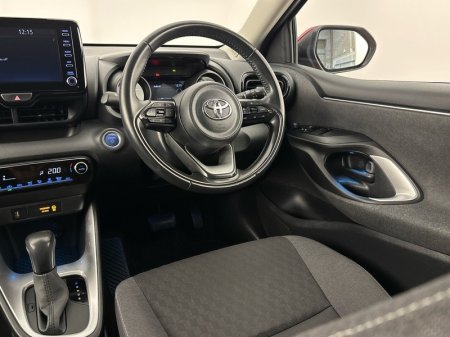 2022 Toyota Yaris - photo 9