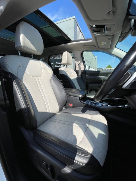 2022 Kia Sorento - photo 9