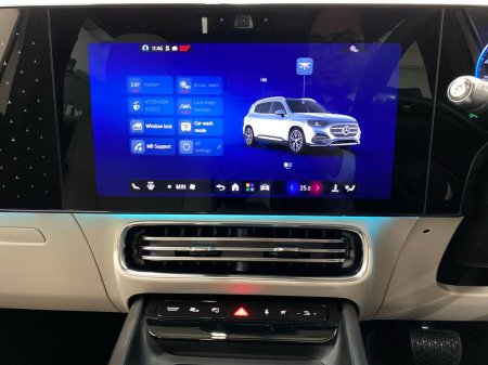 2026 Mercedes-Benz GLB - photo 11