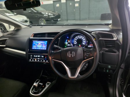 2017 Honda Fit - photo 10