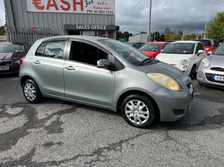 2007 Toyota Vitz - photo 6