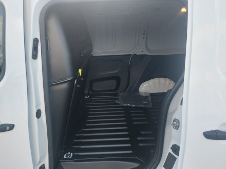 2026 Citroen Berlingo - photo 13