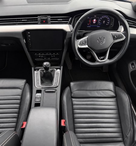 2021 Volkswagen Passat - photo 4