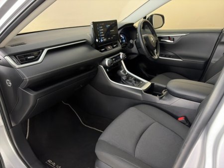 2024 Toyota RAV4 - photo 6