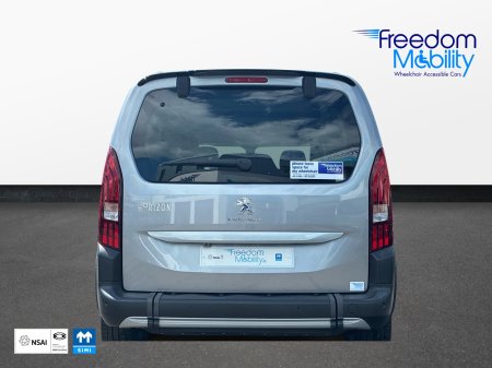 2023 Peugeot Rifter - photo 12