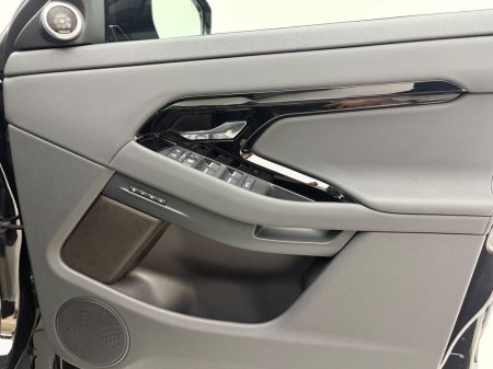 2026 Land Rover Range Rover Evoque - photo 31