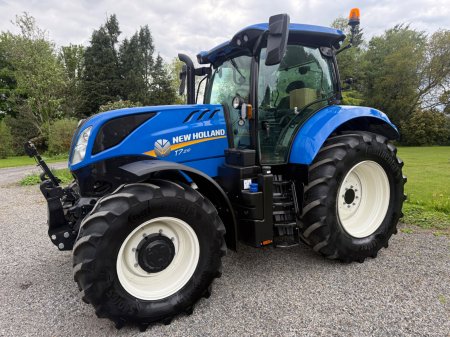 2025 New Holland T7.210 - photo 2