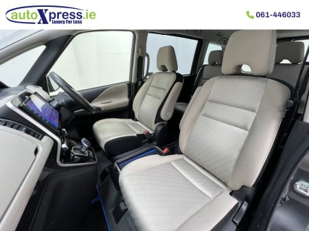 2020 Nissan Serena - photo 14