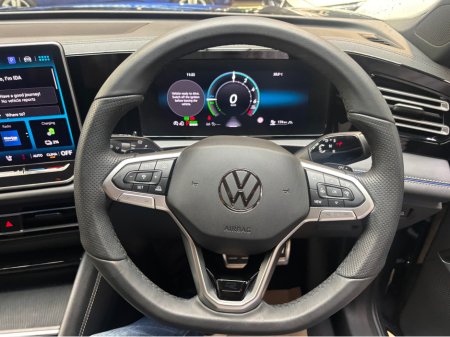 2025 Volkswagen Tiguan - photo 20