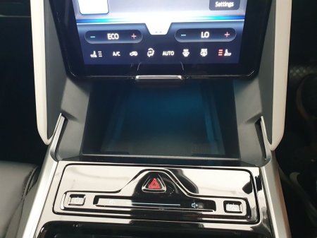 2025 Ford Capri - photo 34