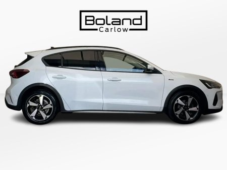 2024 Ford Focus - photo 4