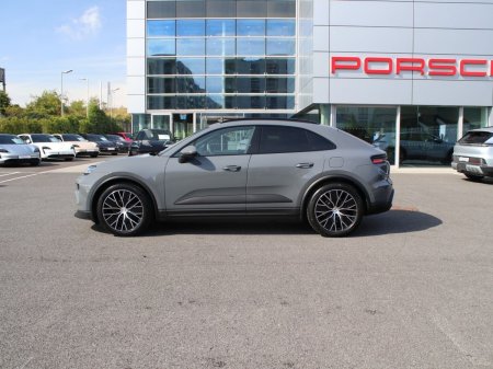 2026 Porsche Macan - photo 3